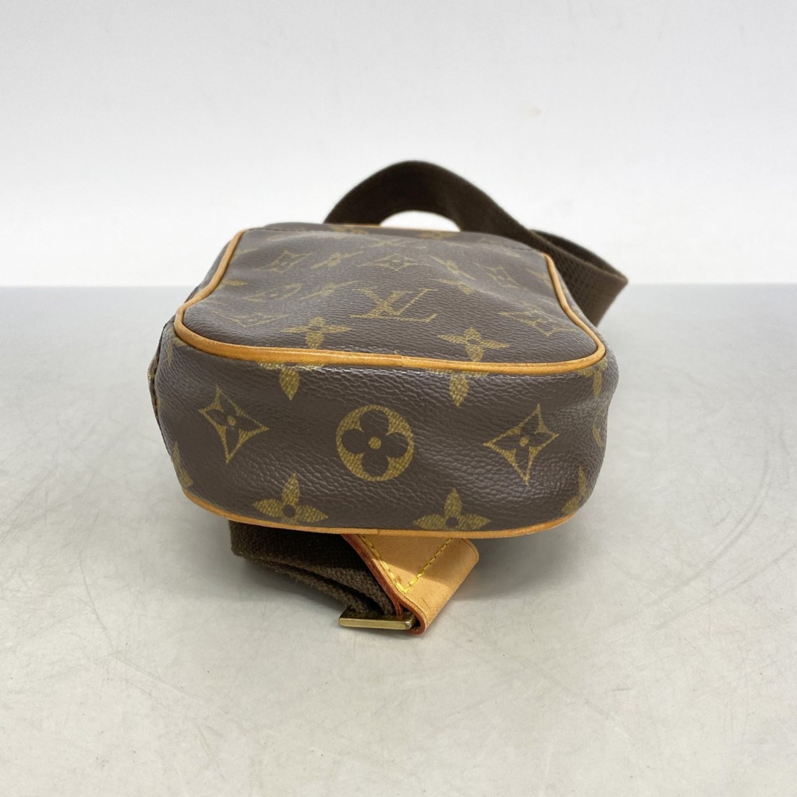 ルイ・ヴィトン(Louis Vuitton) ルイ・ヴィトン ボディバッグ