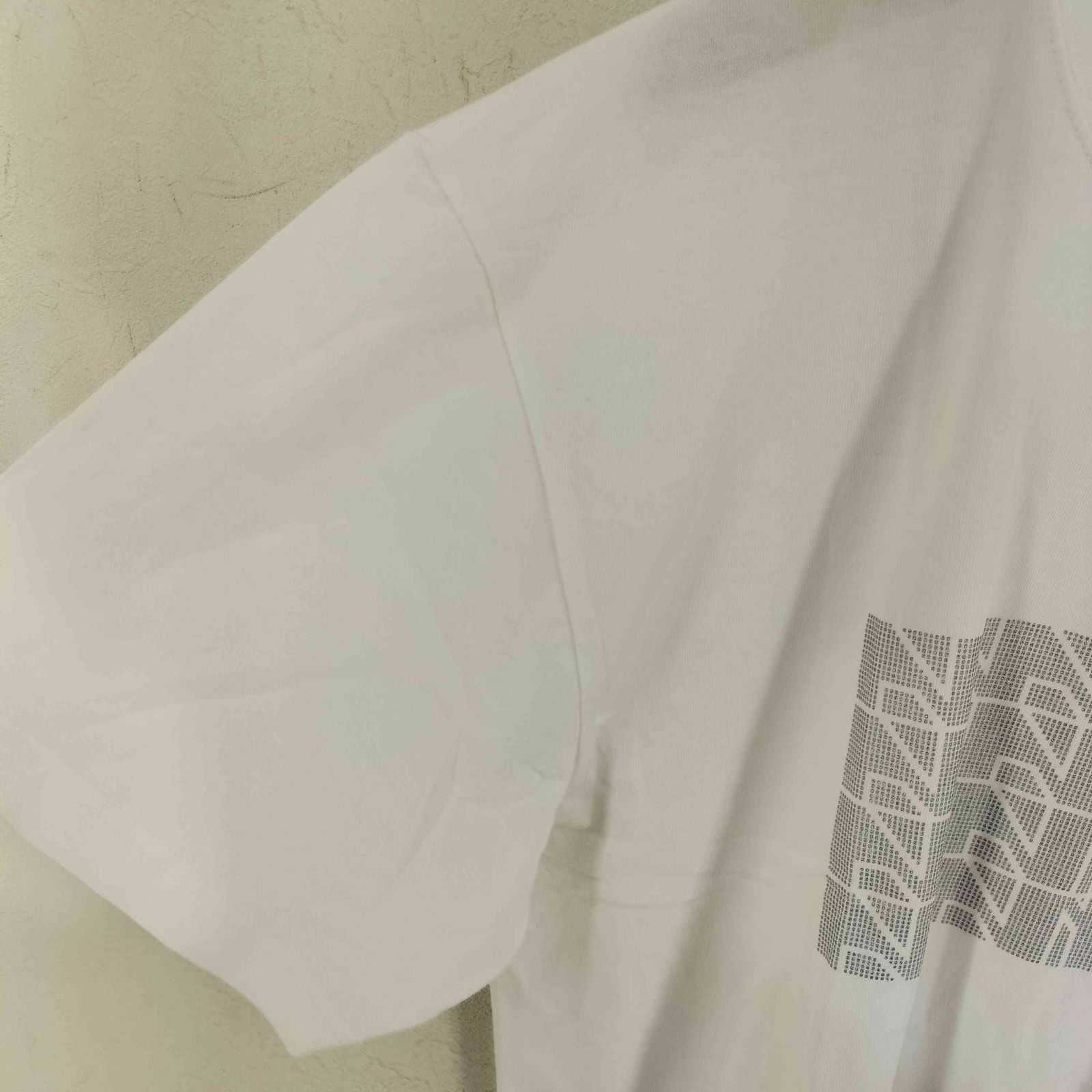 ヘイライフストア Hey life store space logo T shirt / AAAMYYY