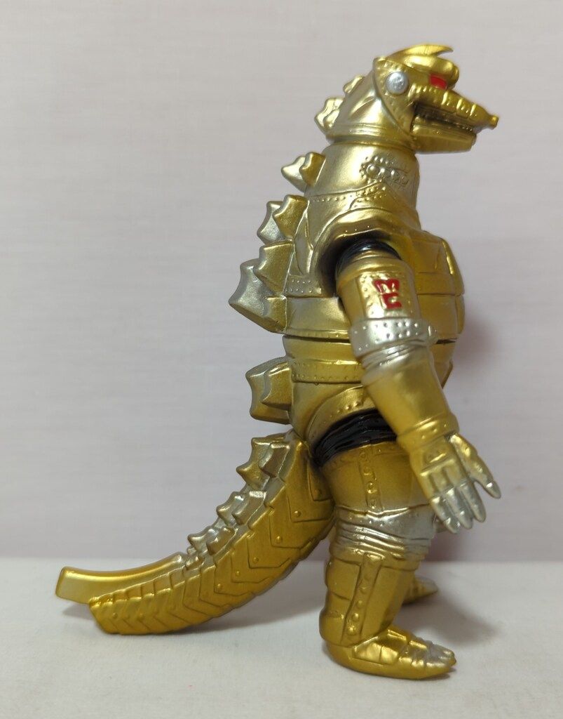 CCP メカゴジラ　1974 ゴールド　ミドルサイ　　新品未開封 CCP ミドルサイズシリーズ ゴジラEX【第4弾】メカゴジラ（1974