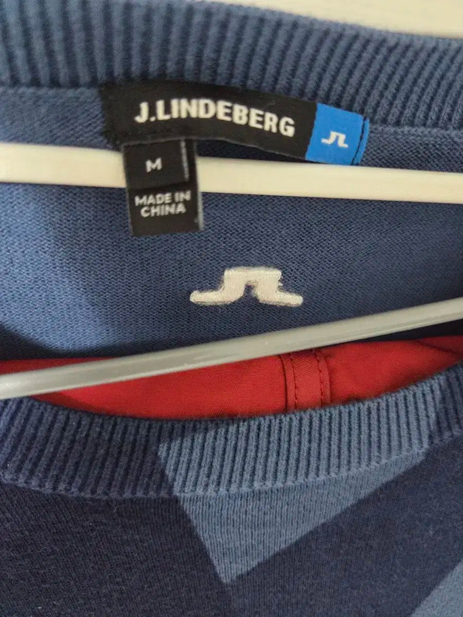 複数割引有】J.LINDEBERGジェイリンドバーグ Vネックセーター 複数割引