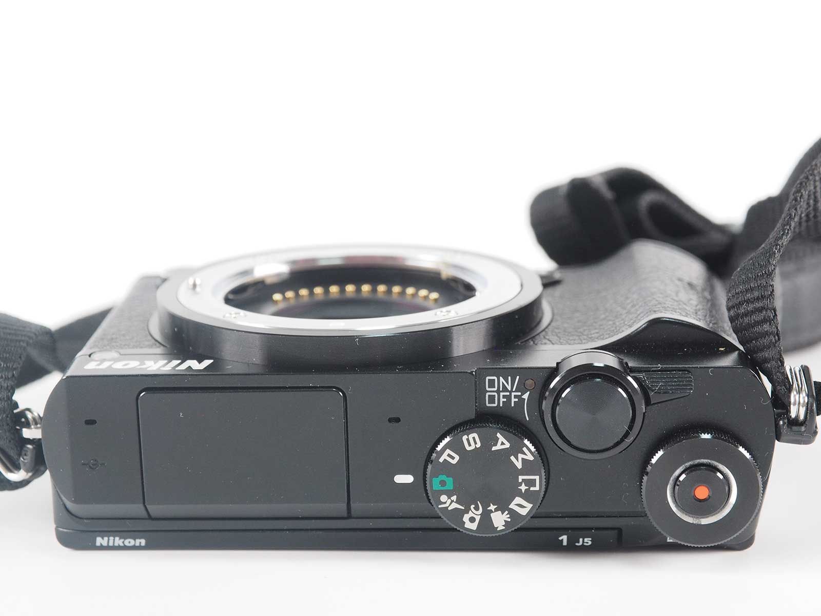 20.8MP Mirrorless