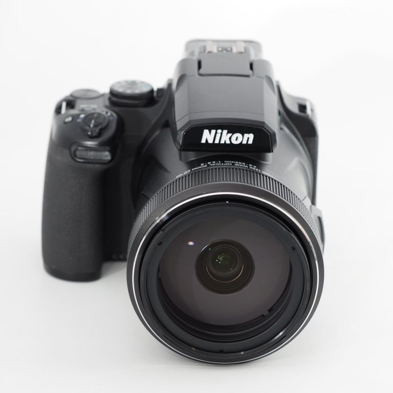 Nikon デジタルカメラ COOLPIX P1100 ニコン 光学125倍 超望遠ズーム