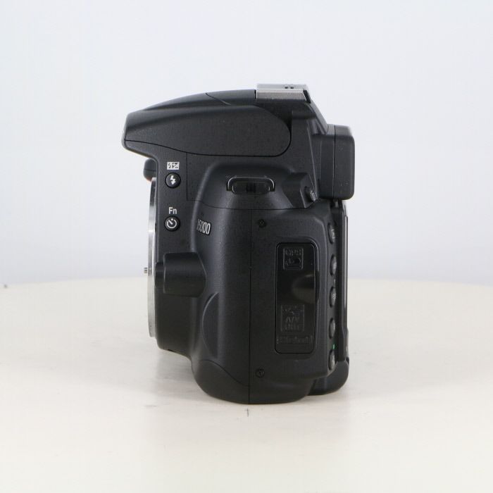 Nikon D5000
