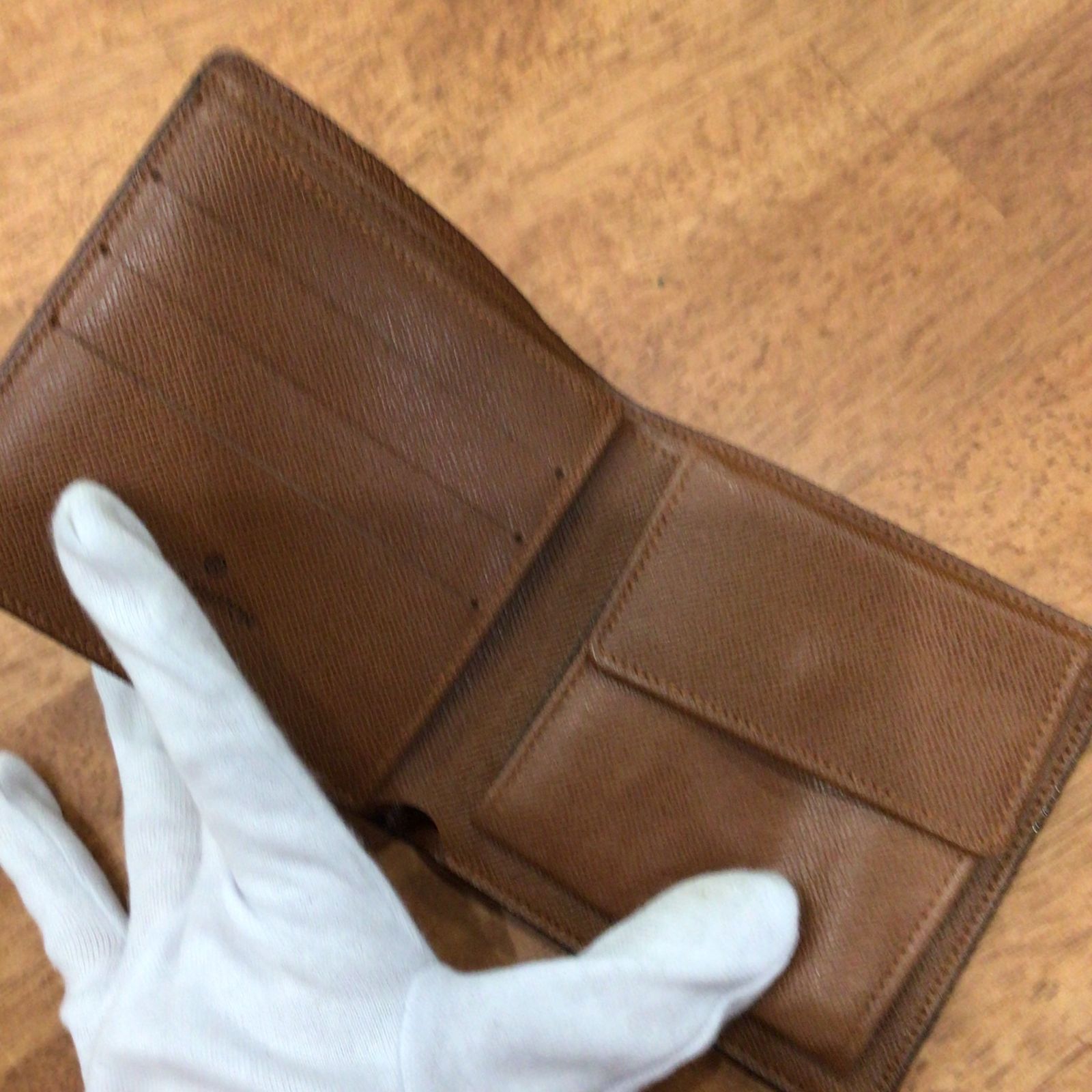 BOY　Louis Vuitton 二つ折り財布 モノグラム 51wb1G+Pb7L._UY1000_.jpg