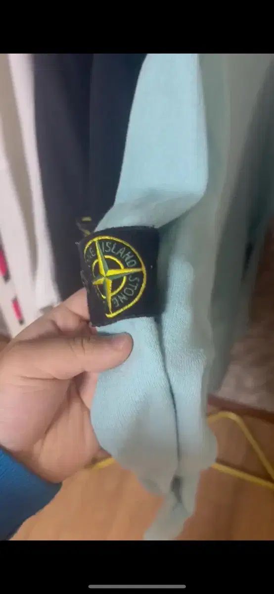 交信 STONE ISLAND ストーンアイランド スカイブルー ニット