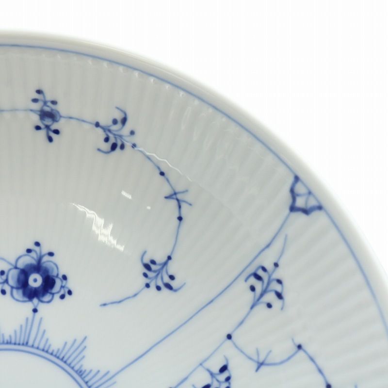 ロイヤルコペンハーゲン ブルーフルーテッド プレイン コンポート 白 青