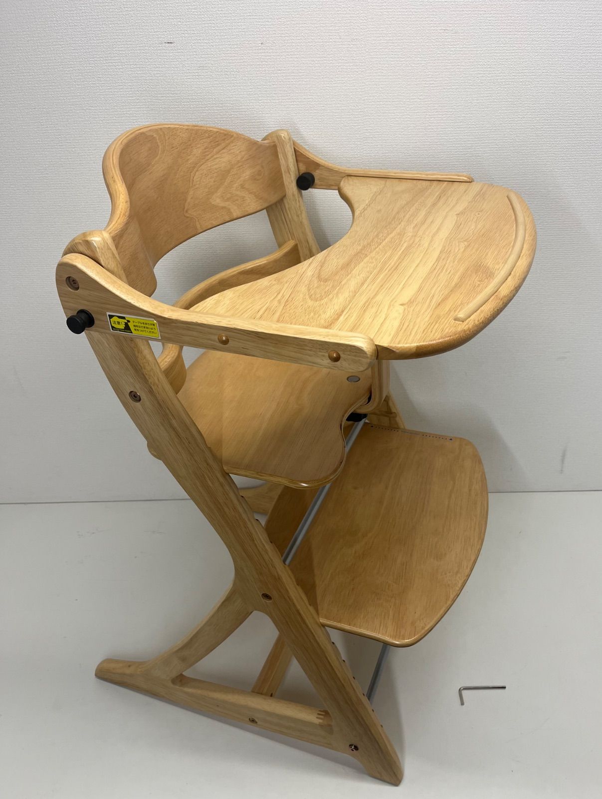 大和屋 すくすくチェア プラス テーブル　ガード付　1501 NA 大和屋 すくすくチェアプラス テーブル付 ガード付 1501NA ベビー