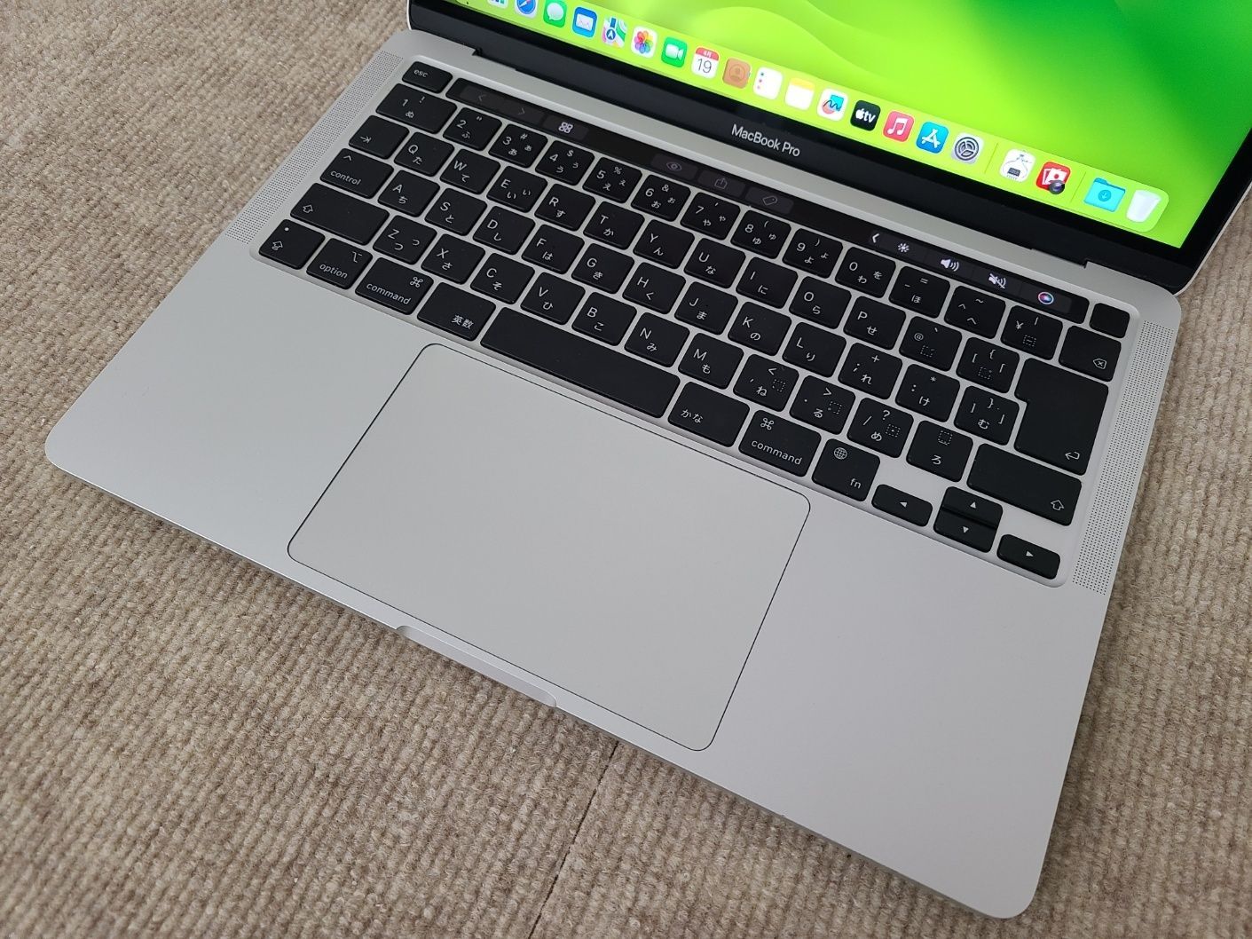 良品】Apple MacBook Pro 13(2020, A2338) M1 / RAM 16GB / SSD 良品】Apple MacBook Pro 13(2020, A2338) M1 / RAM 16GB / SSD