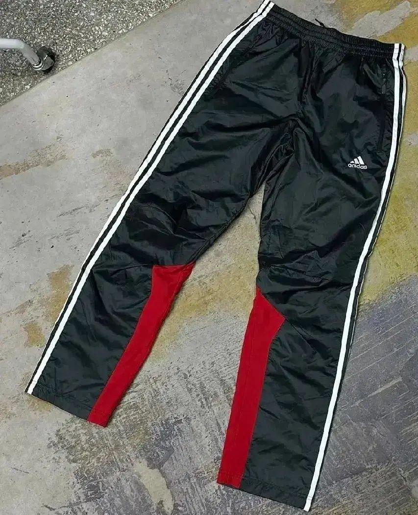 adidas(アディダス) ナイロン トレーニングパンツ M