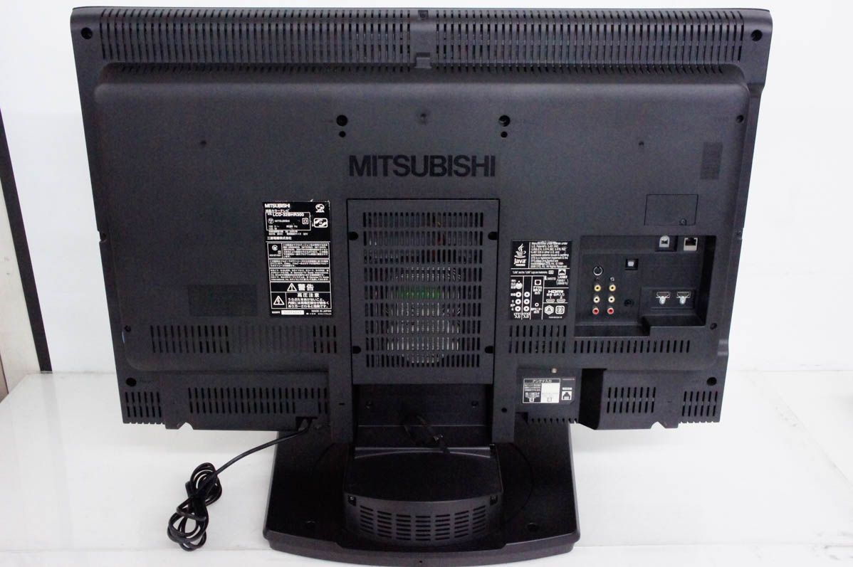 LCD-32BHR300 世界初、ブルーレイ＆ハードディスクレコーダーの両方を 
