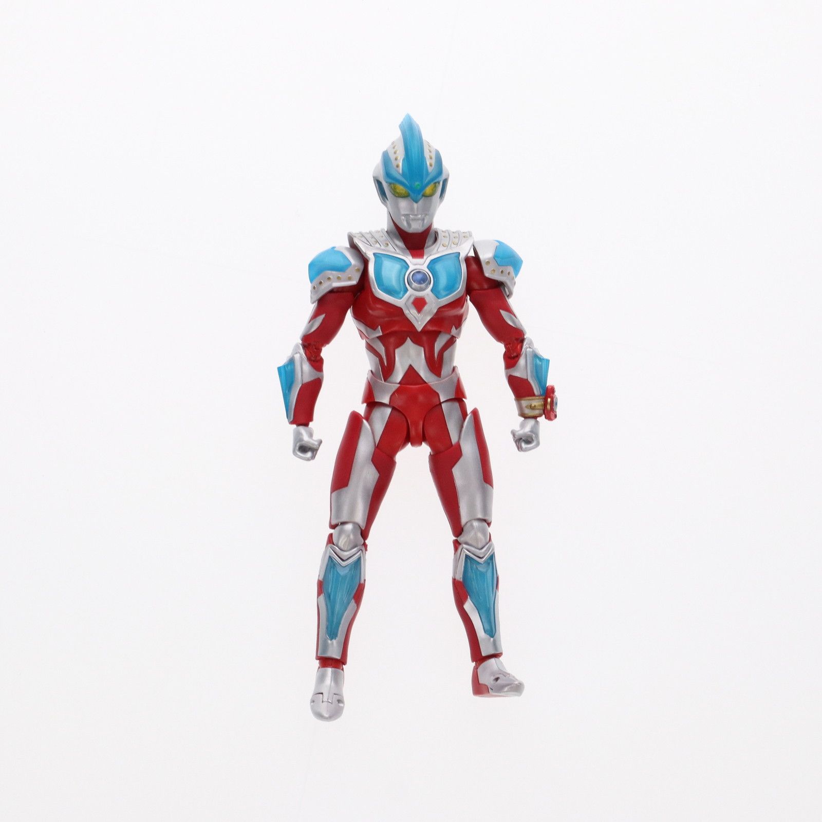 SHFiguarts ウルトラマンギンガストリウム Amazon.co.jp: バンダイ(BANDAI) S.H.Figuarts ウルトラマン