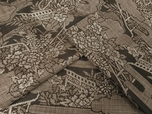 平和屋着物○本場大島紬 白大島 9マルキ 風景草花文 正絹 逸品 AAAU8426zg