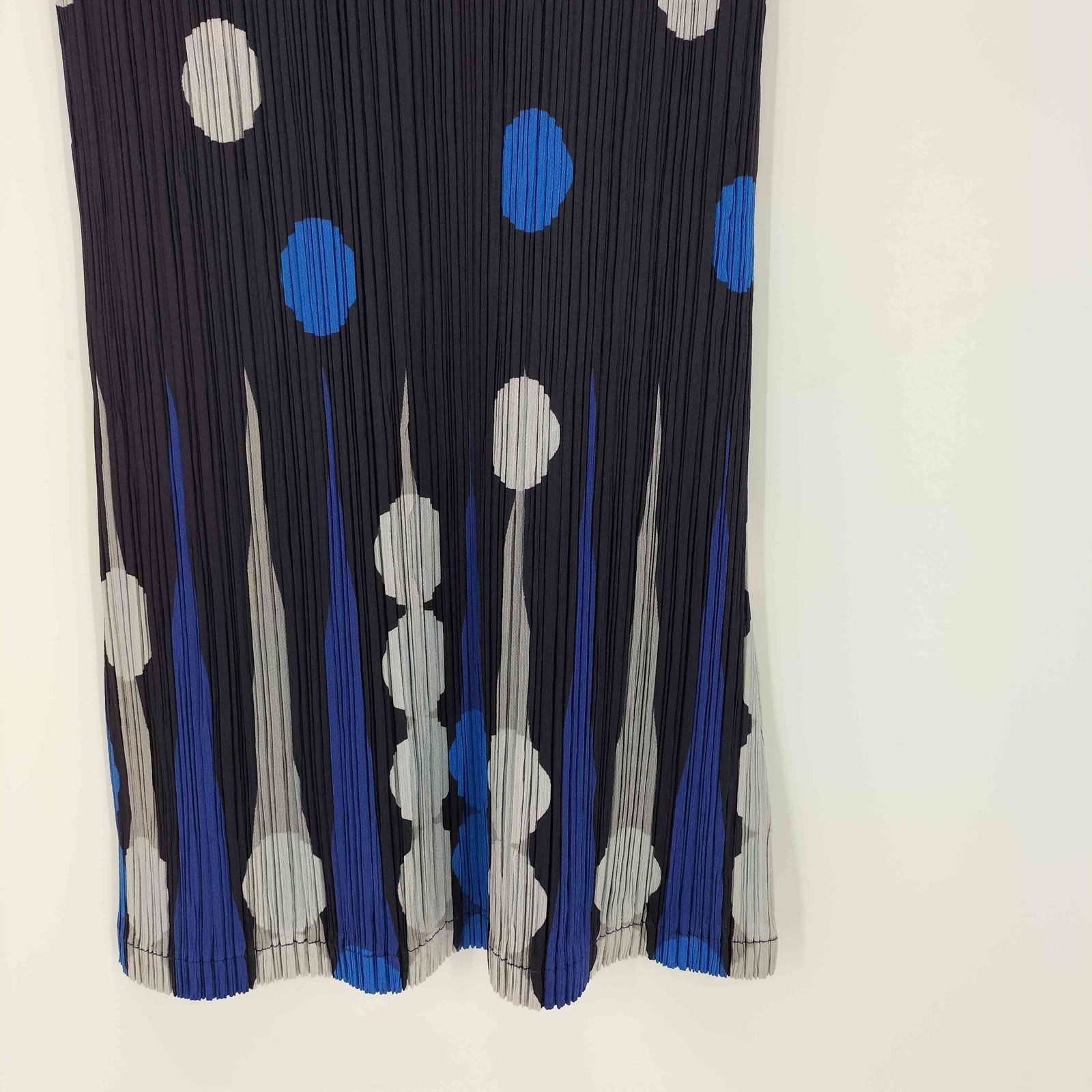 プリーツプリーズ　ドット柄長袖チュニック プリーツプリーズイッセイミヤケ PLEATS PLEASE ISSEY MIYAKE ドット柄
