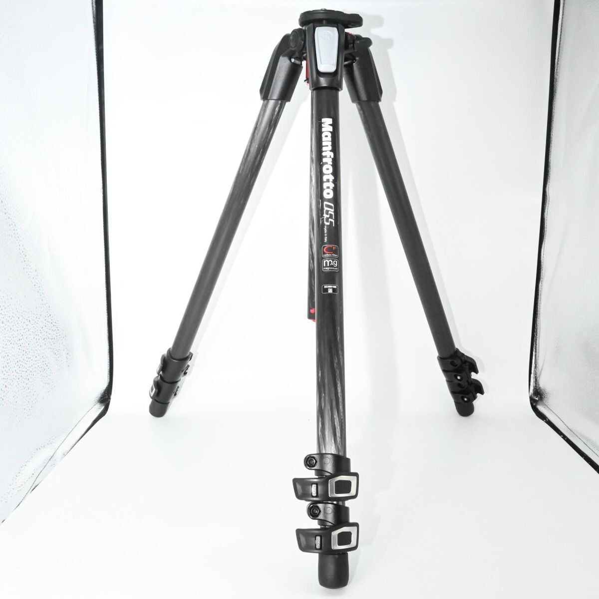 マンフロット(Manfrotto) プロ三脚 055シリーズ カーボン 3段 MT055CXPRO3 - メルカリ