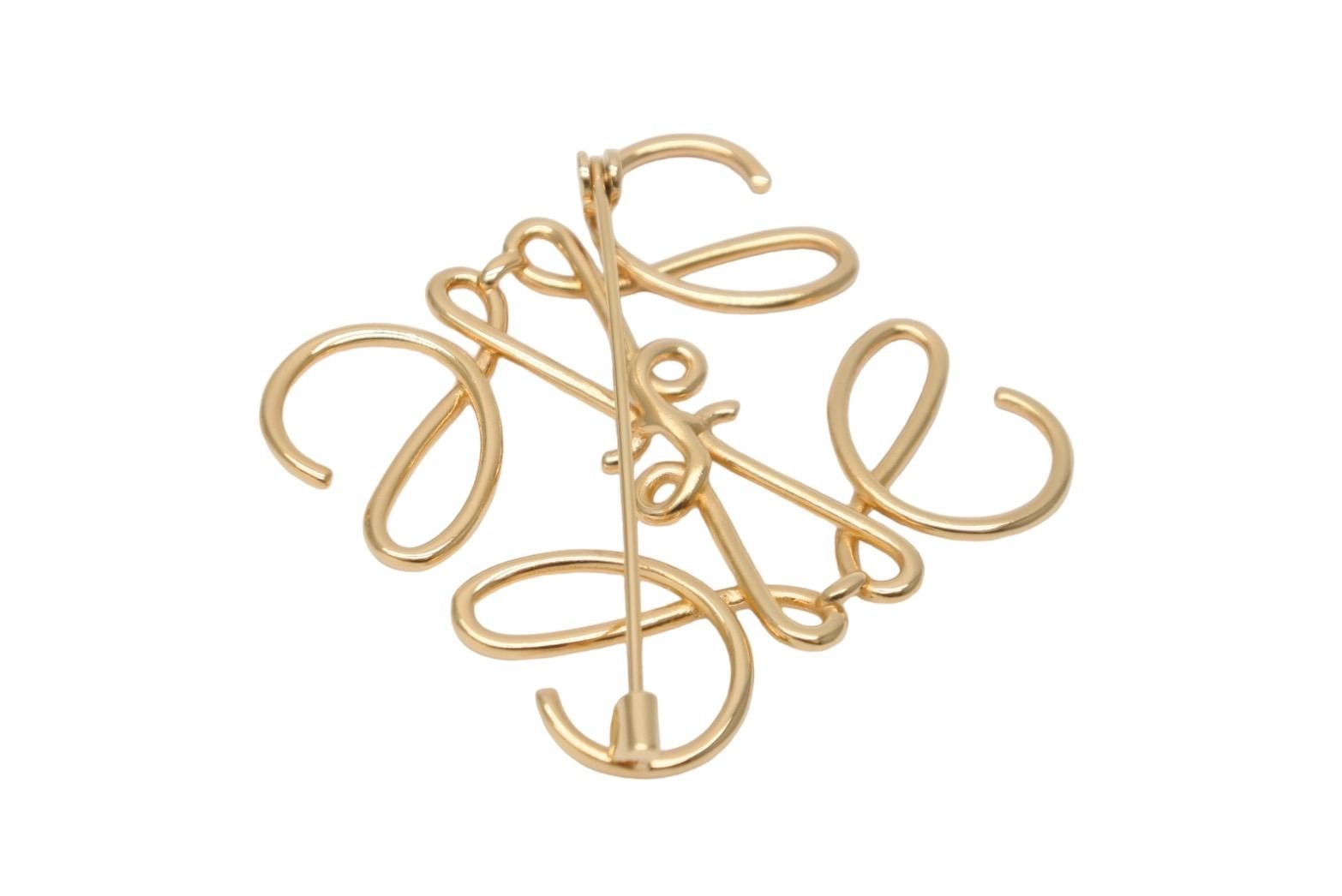 LOEWE ロエベ アナグラム ブローチ アクセサリー 111.25.020 ゴールド