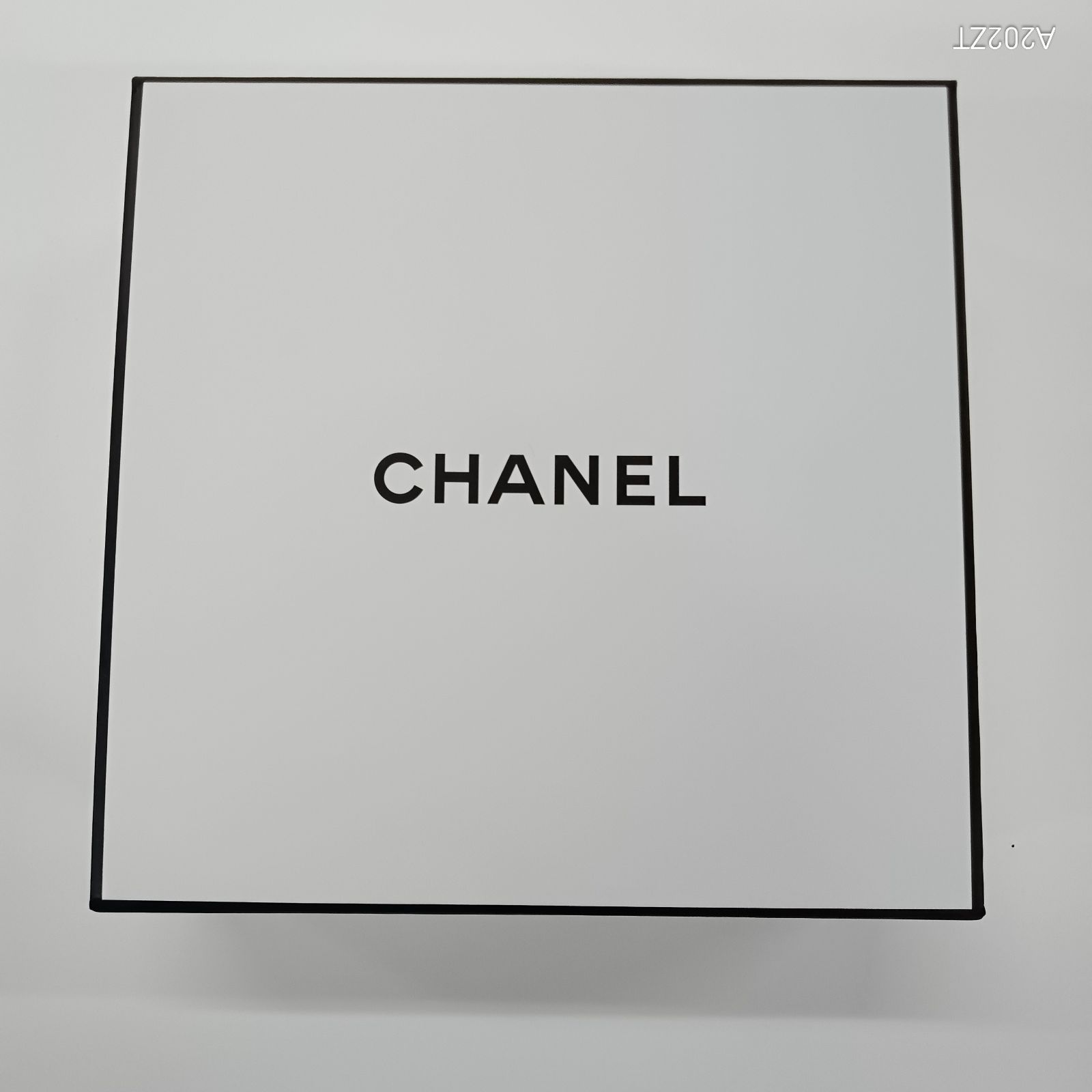H1569 CHANEL
