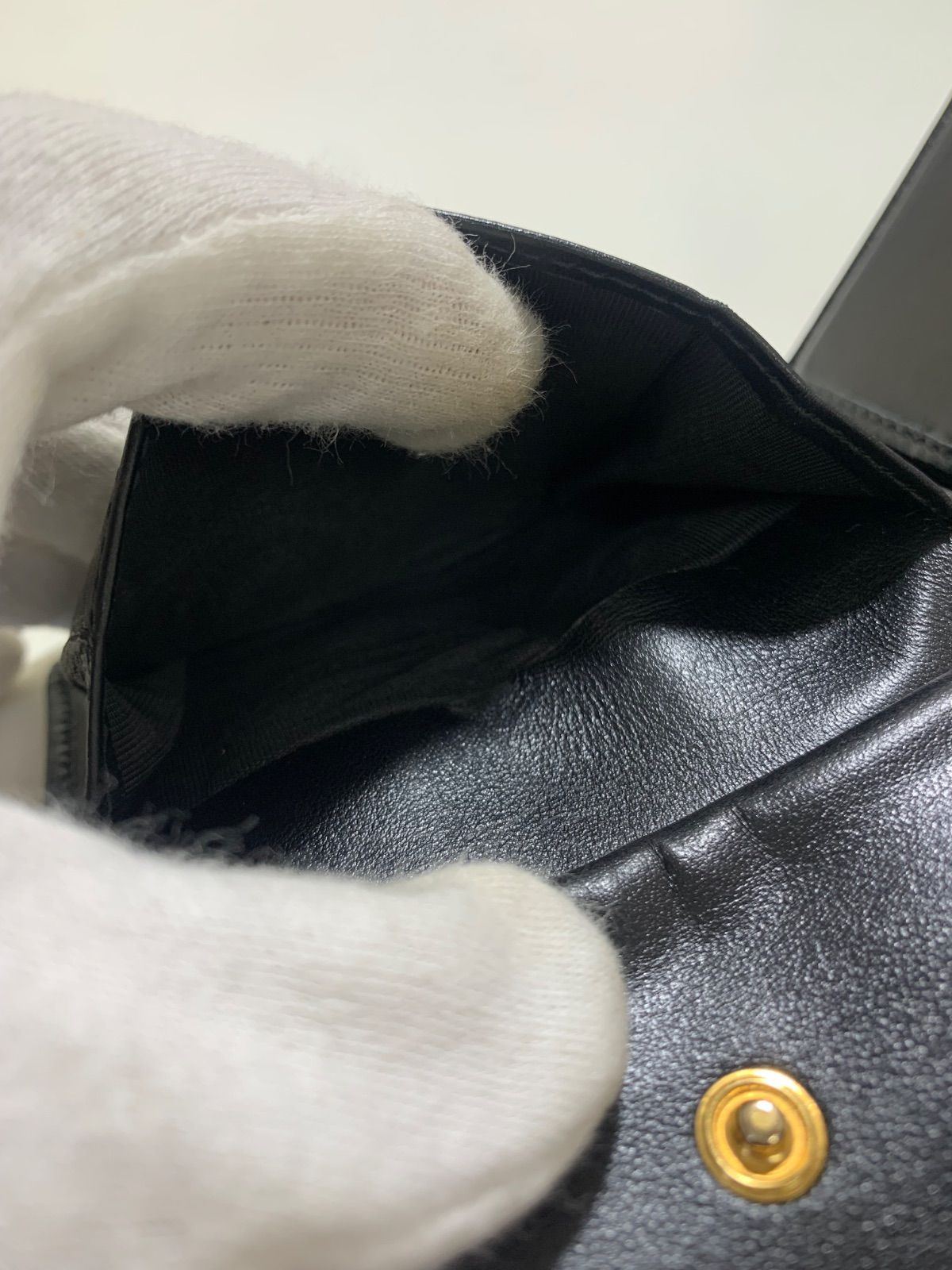 グッチ 2つ折り財布