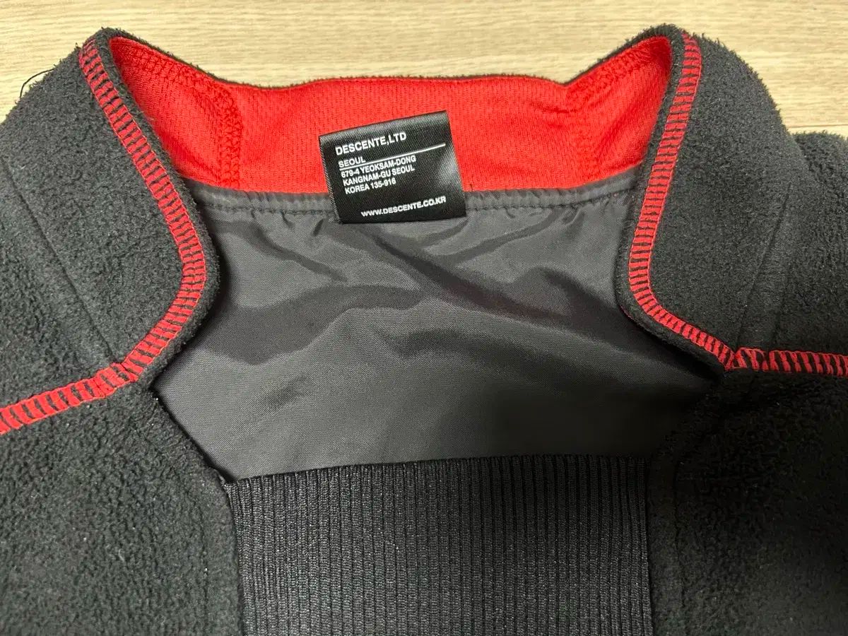 デサント₍DESCENTE