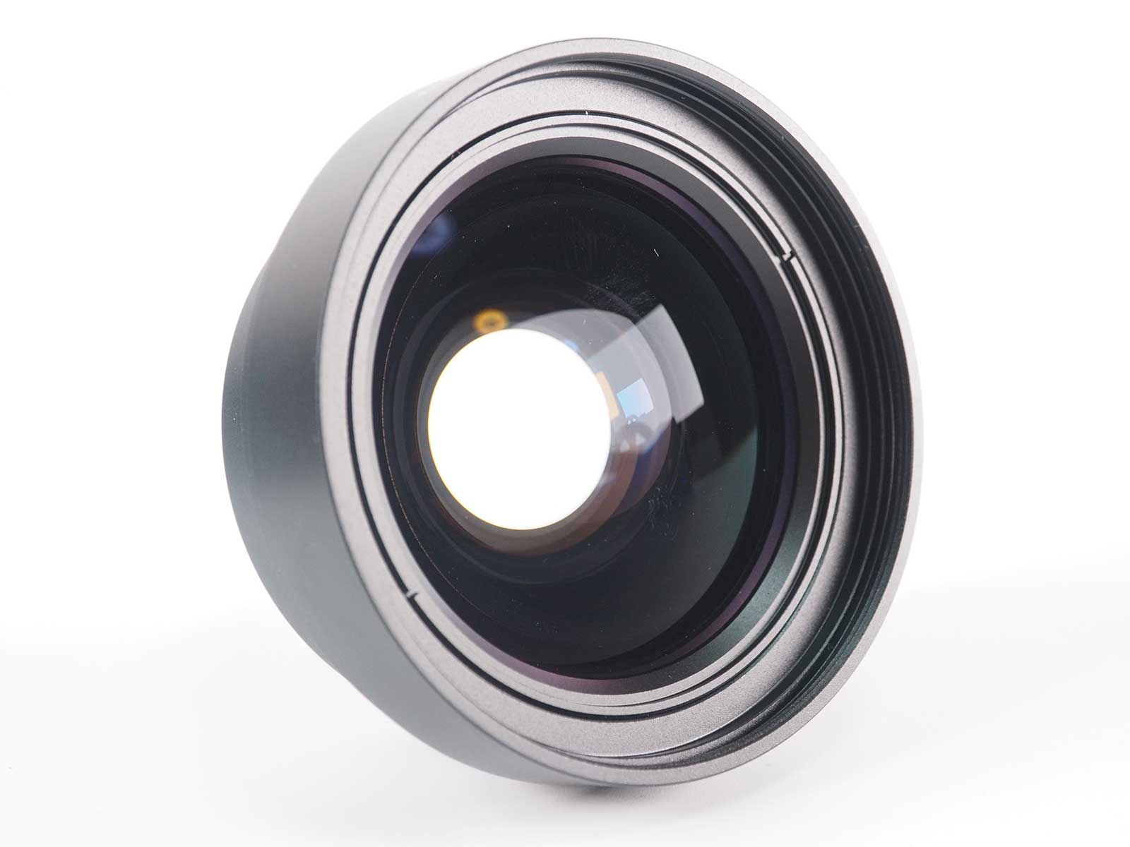 Lens