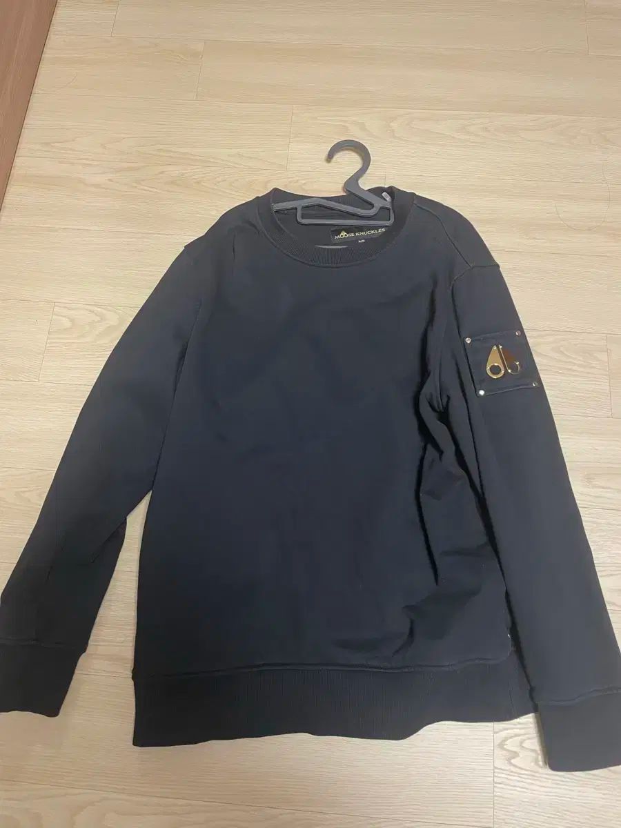 MOOSE KNUCKLES ムースナックルズ ゴールド クルーネック スウェット xl