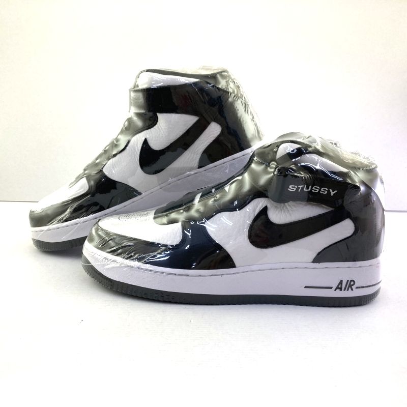 03w07743【箱付き美品】Stussy × Nike Air Force 1 Mid Black and Light Bone ステューシー × ナイキ  エアフォース1 ミッド ブラック アンド ライトボーン 27.0cm メンズ DJ7840-002 - メルカリ