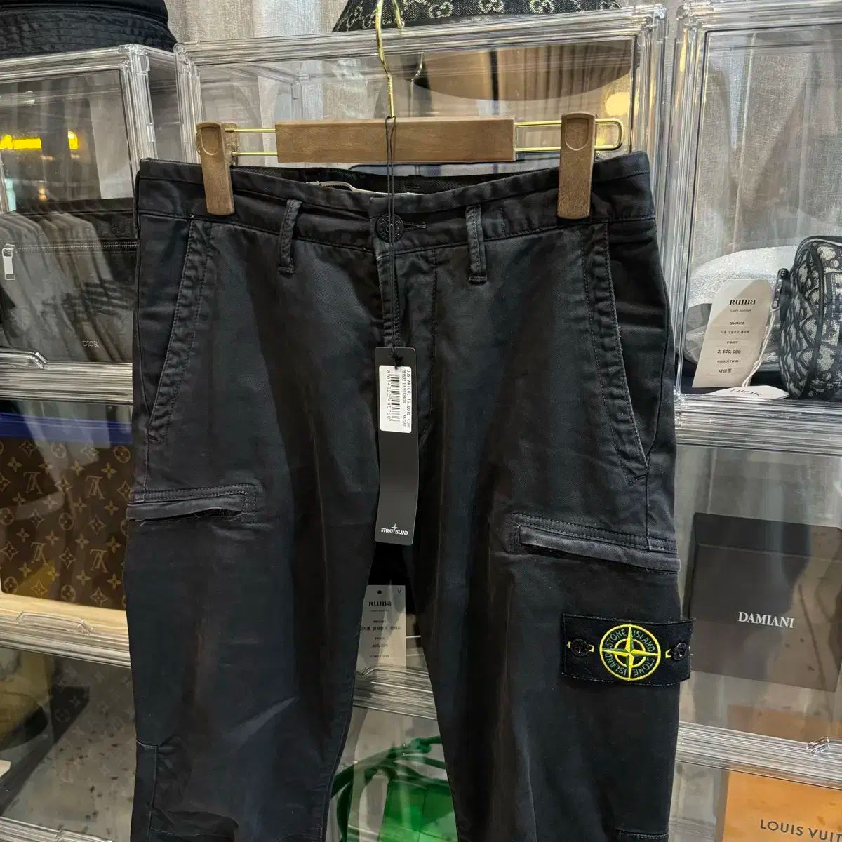 STONE ISLAND ストーンアイランド カーゴ ズボン ブラック タグ