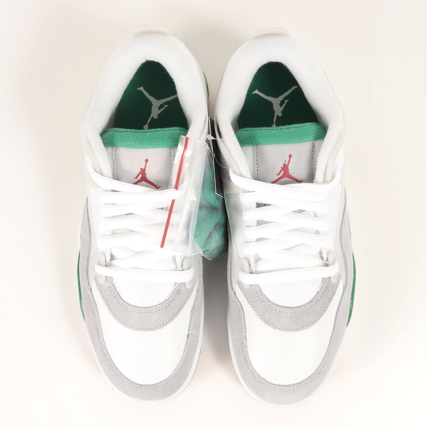 新品】NIKE ナイキ サイズ:27.5cm / AIR JORDAN 4 RM (FQ7939-103