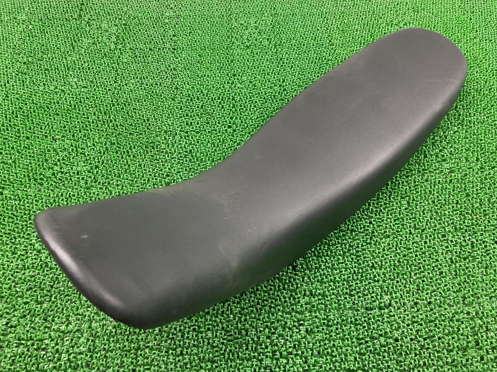 DR-Z400SM シート S29F スズキ 純正 中古 バイク 部品 SK44A 社外表皮張り替え シートベース良好 品薄 希少品 車検 Genuine