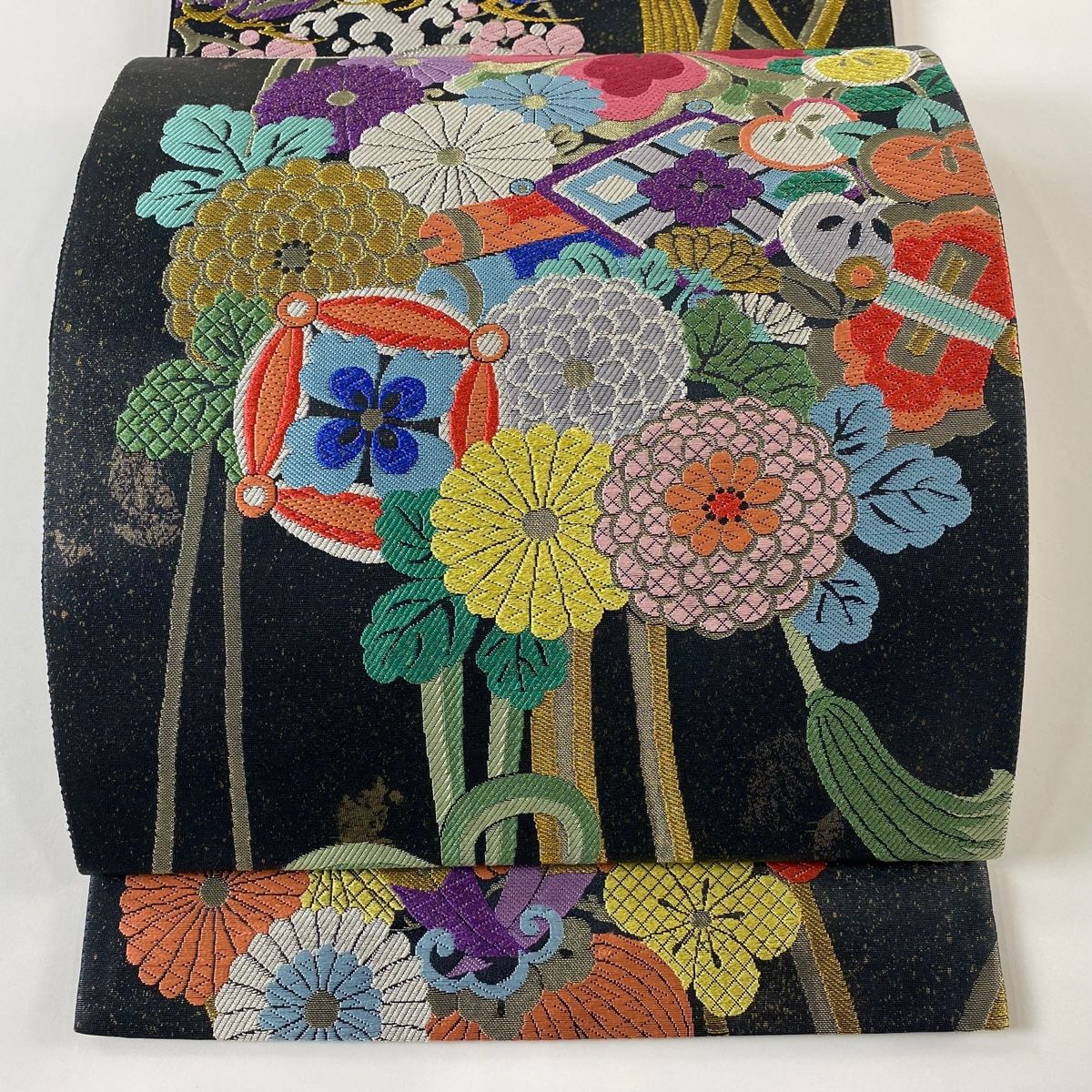 袋帯 美品 秀品 薬玉 菊 箔 金銀糸 墨色 六通 正絹 【中古