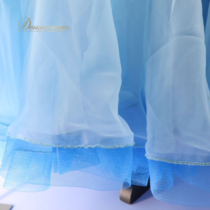 社交ダンス 衣装 ドレス ドレス ワンピース 水色 フリル レース フロート デモ 競技 ダンス ブルー系 パーティ 発表会 ボリューム 舞台衣装 おしゃれ 上品 かわいい シンプル コスチューム ドレスアップ 競技用 モダン