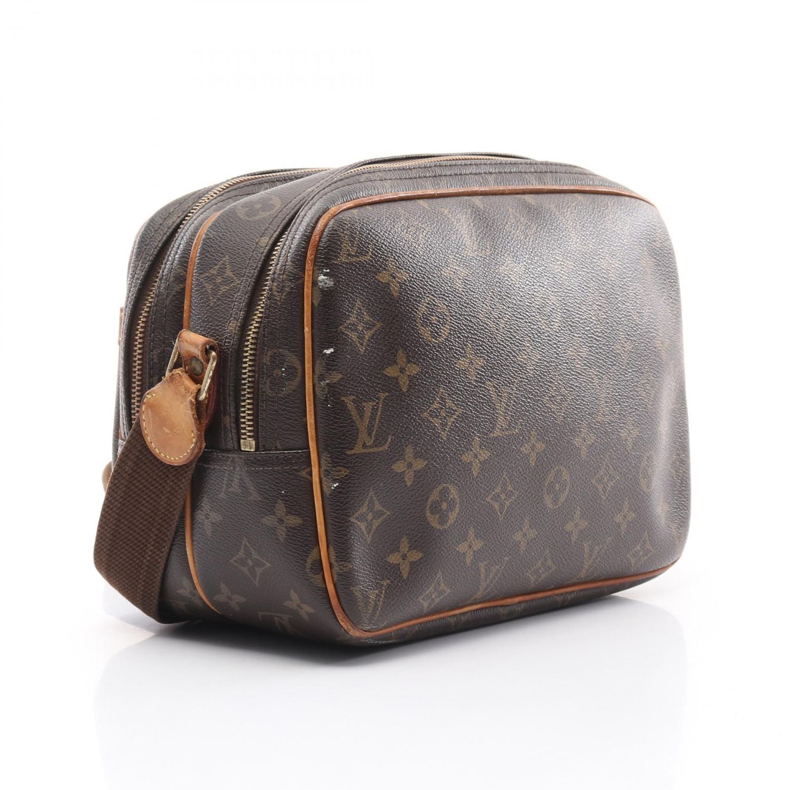 VUITTON