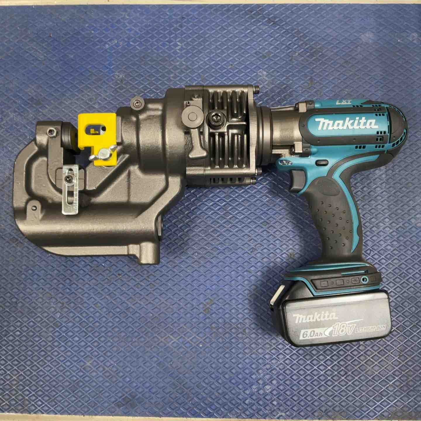 マキタ makita コードレスパンチャー PP200DRG 草加店