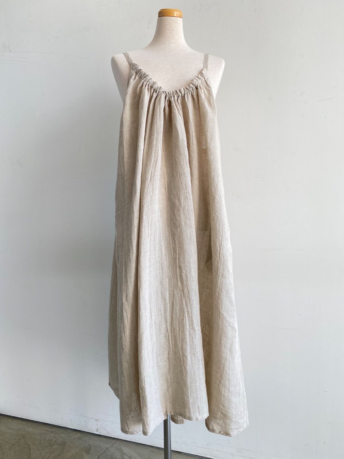 希少品】イタリア製 ワインセラー ワインラック 地球儀 キャスター付