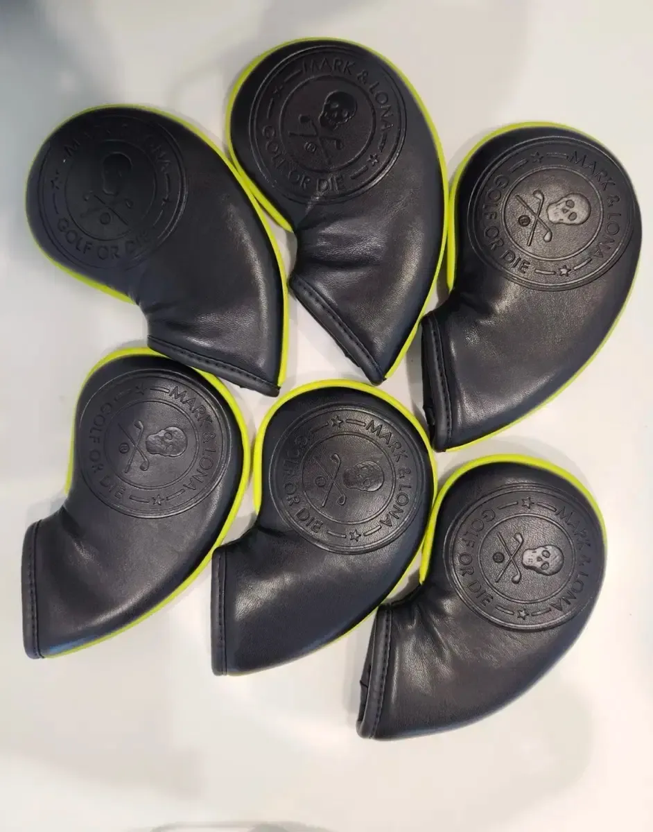 値下げ❣️マークアンドロナ　アイアンカバー未使用品 マークアンドロナ アイアンカバー未使用品 【2025年最新