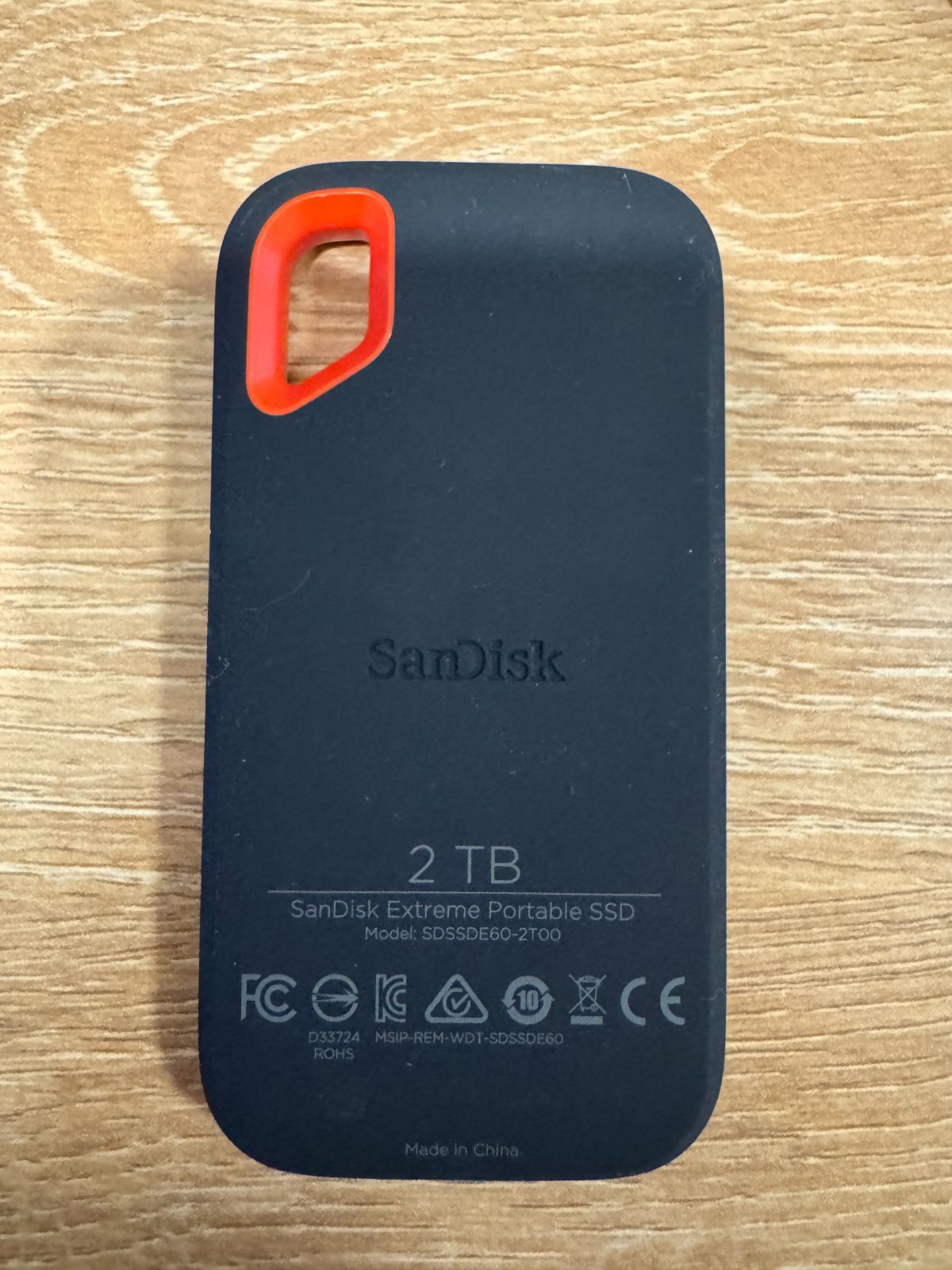 SanDisk 2TB Extreme ポータブル外付け SSD SDSSDE60-2T00-J25 外付け