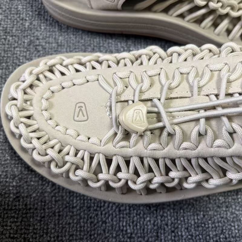 KEEN キーン サンダル UNEEK ユニーク レディース スニーカー