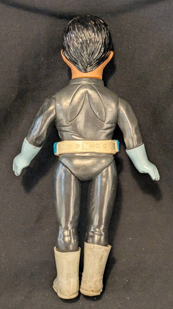 バンダイ スタンダードソフビ 仮面ライダー旧1号/マスク銀 250mm バンダイ スタンダードソフビ 仮面ライダー旧1号/マスク銀 250mm