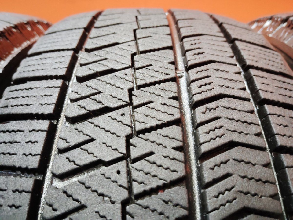 BS BLIZZAK VRX2 195/65R15】スタッドレス【トヨタ 純正ホイール 15 