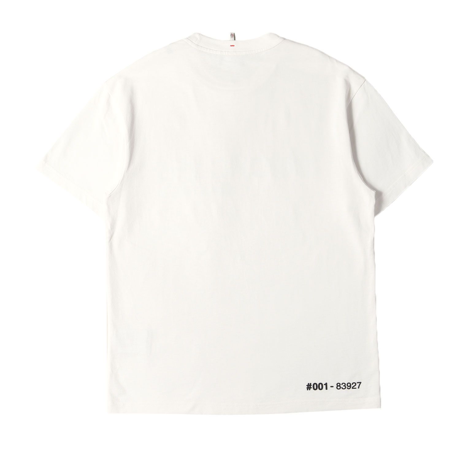 Size M☆春夏メンズMONCLER GAMME BLEU★超稀少半袖Tシャツ Size M☆春夏メンズMONCLER GAMME BLEU☆超稀少半袖Tシャツ