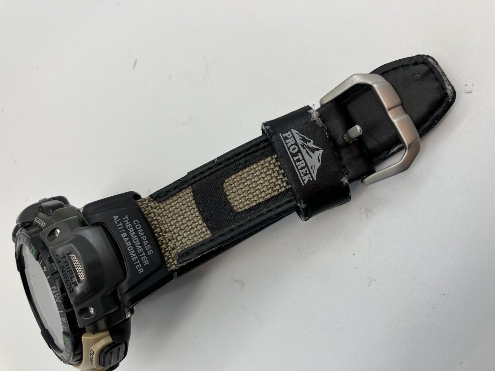 CASIO PROTREK PRG-40 トリプルセンサー メンズ腕時計 ケース幅53mm 電池交換済 送料無料 CASIO PROTREK PRG-40 トリプルセンサー メンズ腕時計 ケース幅53mm