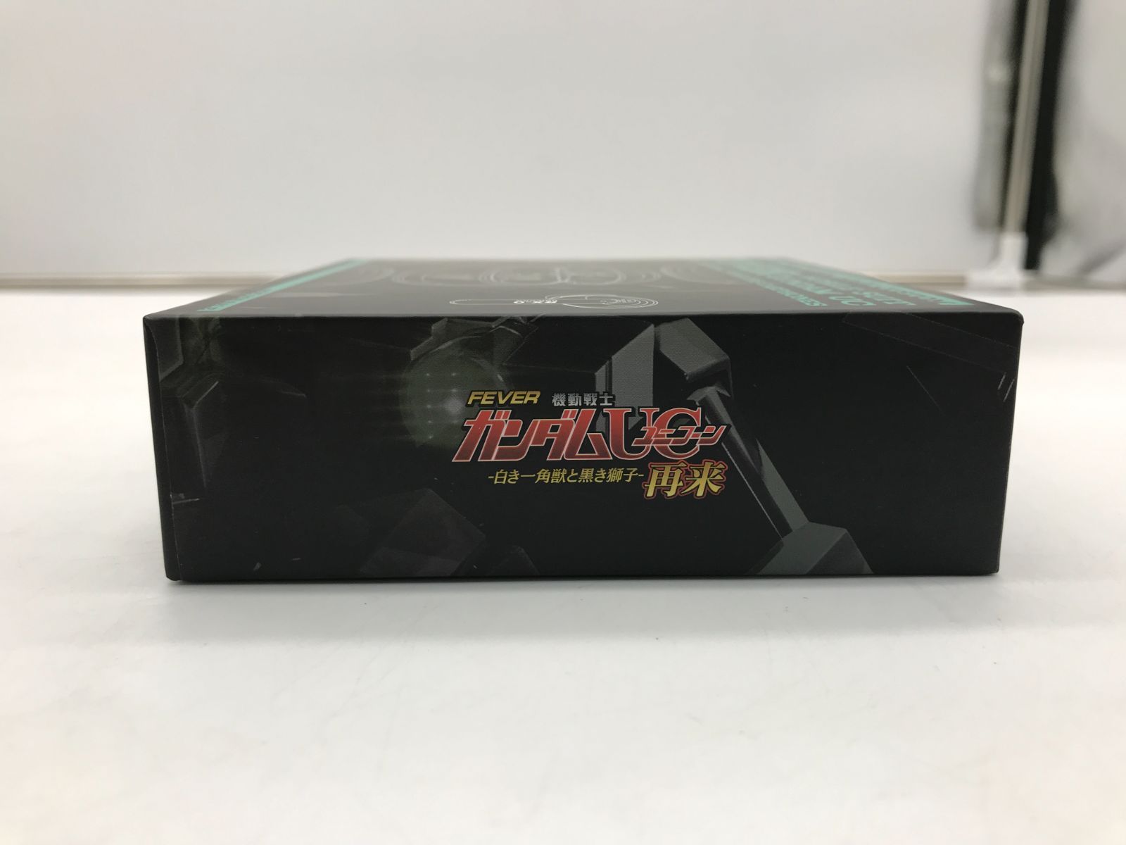 ☆38-740】□未使用□FEVER MOBILE SUIT GUNDAM UC ワイヤレスイヤホン