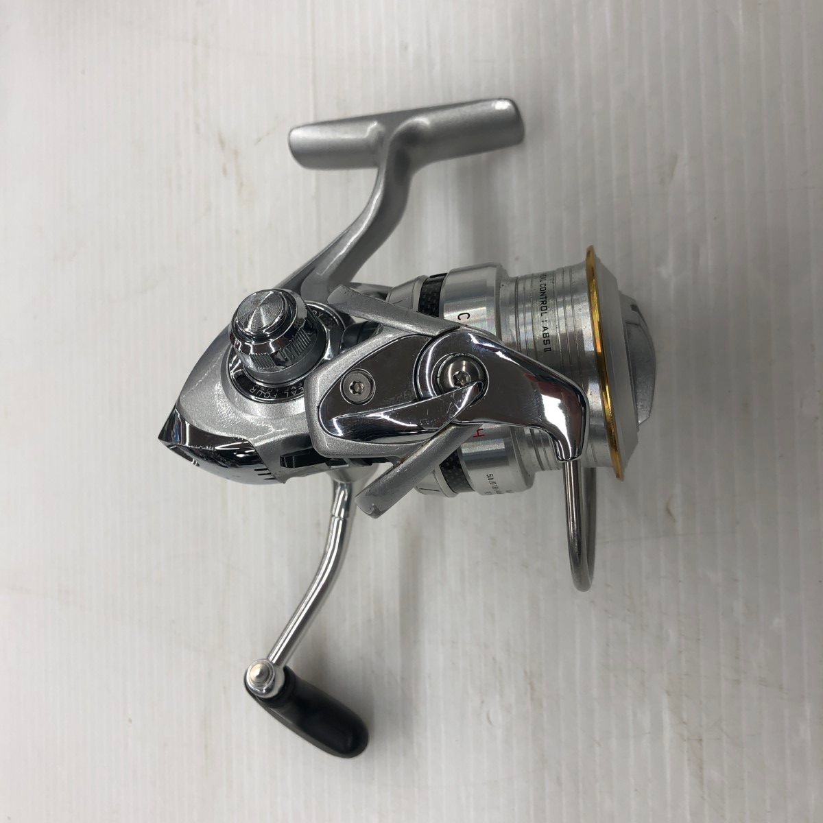 σσ【中古】DAIWA ダイワ 釣り用品 リール スピニングリール 11