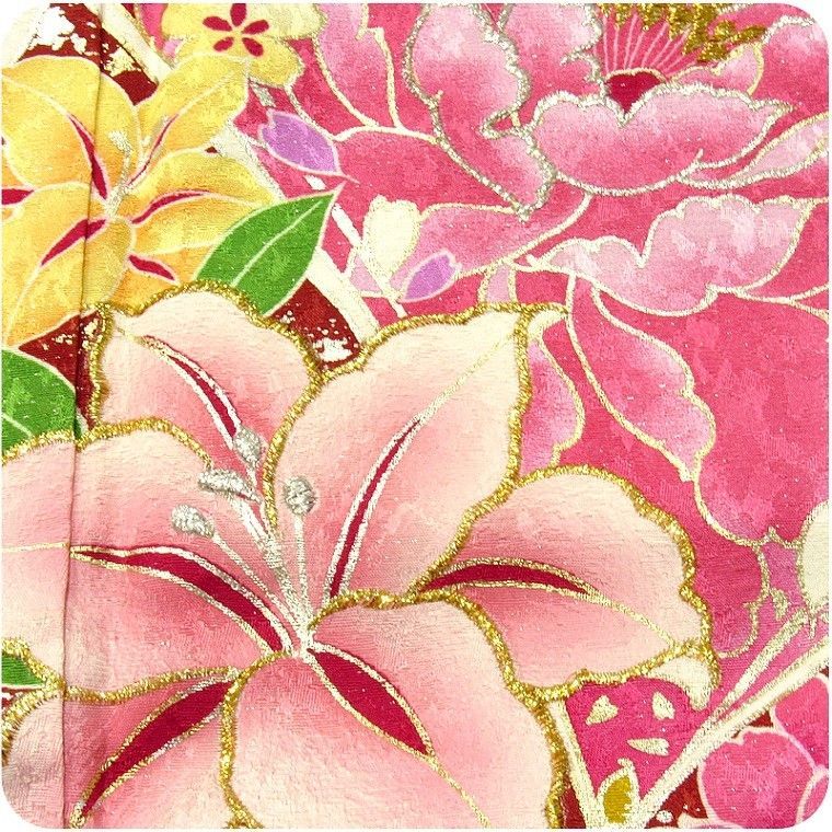 振袖 USED正絹仕立て上がり 赤 白 牡丹 ゆり 桜 蝶 Ｍサイズ  Aランク★ 振袖 USED正絹仕立て上がり 赤 白 牡丹 ゆり 桜 蝶 Mサイズ Aランク