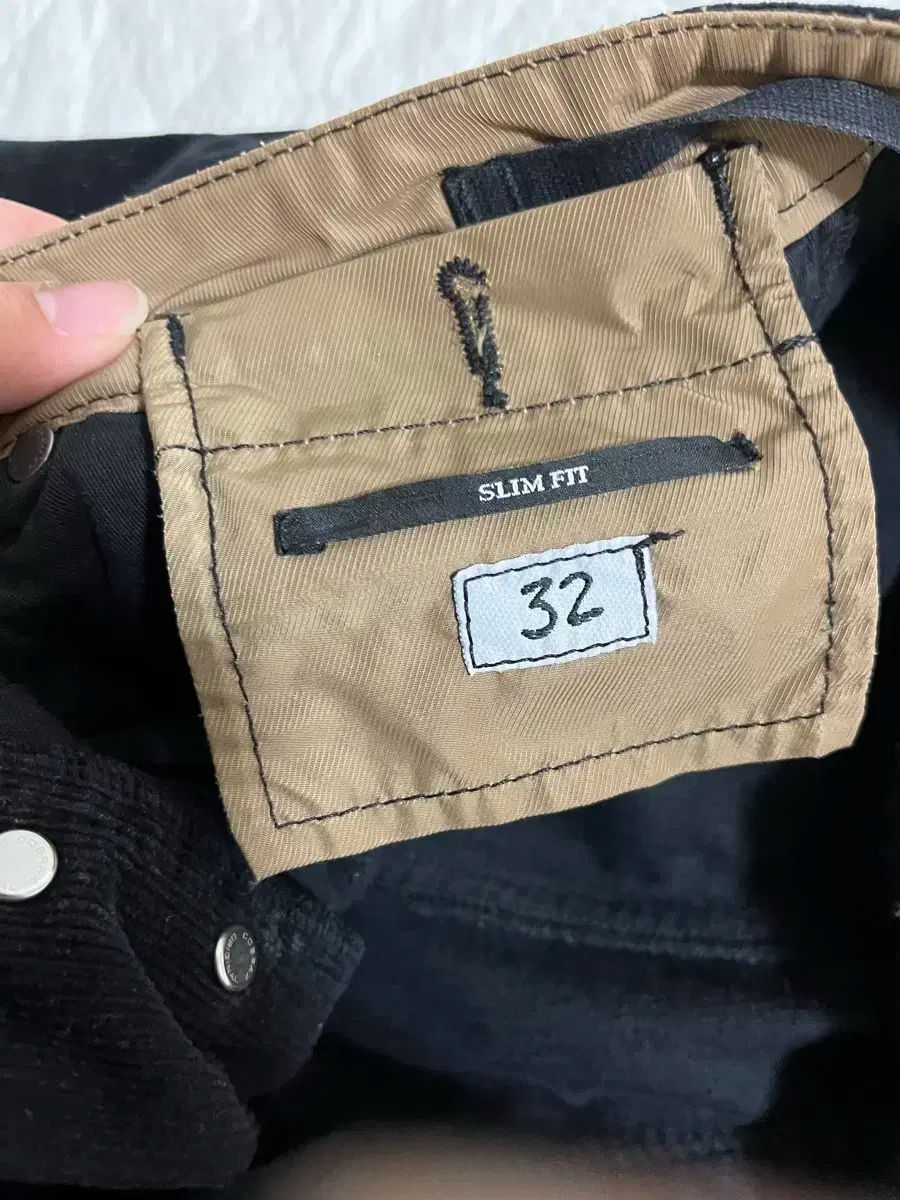 パンツ 32