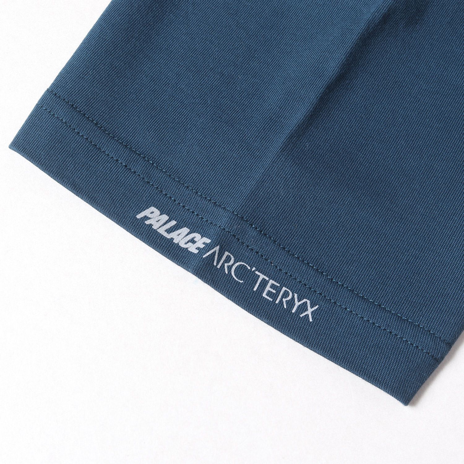 美品 PALACE パレス Tシャツ ARC TERYX アークテリクス リフレクター 