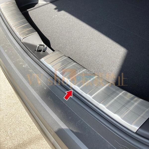 トヨタ カローラクロス 10系 2021年9月? ラゲッジスカッフプロテクター ステップガード シルバー ステンレス製 傷付き防止 内装 パーツ2P 5