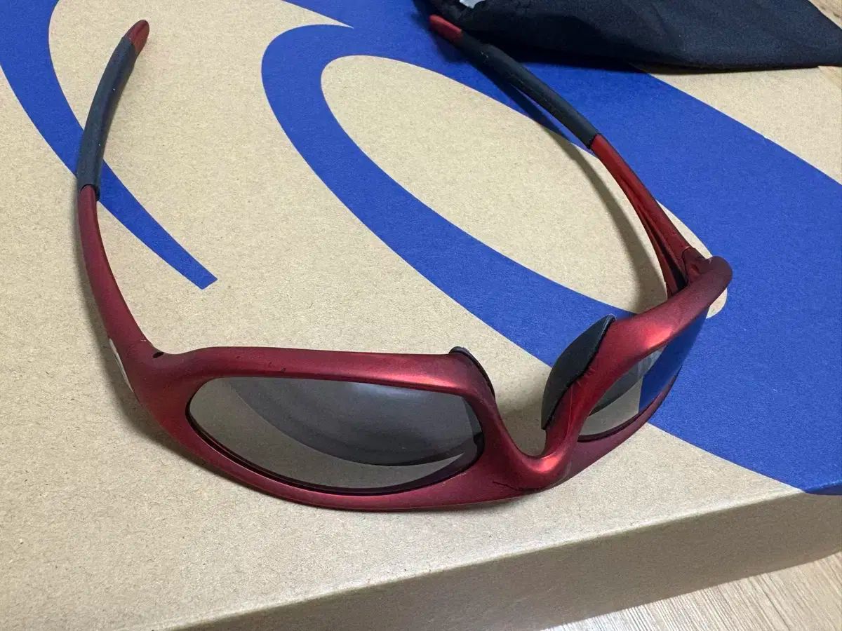 oakley archive 00s new vintage archive 00s オークリー Minute 2.0