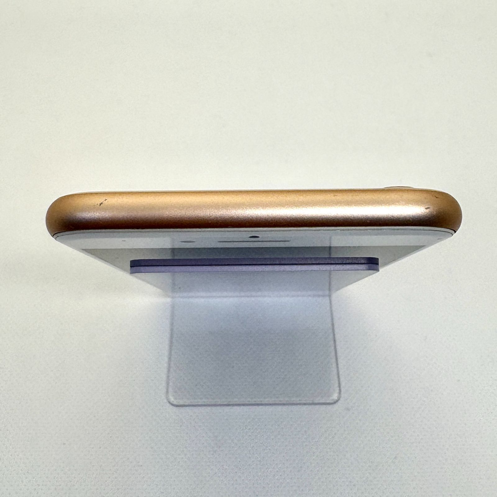 SIMフリー iPhone8 64GB 8-202 ゴールド 新品バッテリ－ Apple iPhone 8 64GB SIMフリー [ゴールド] 価格比較 - 価格.com