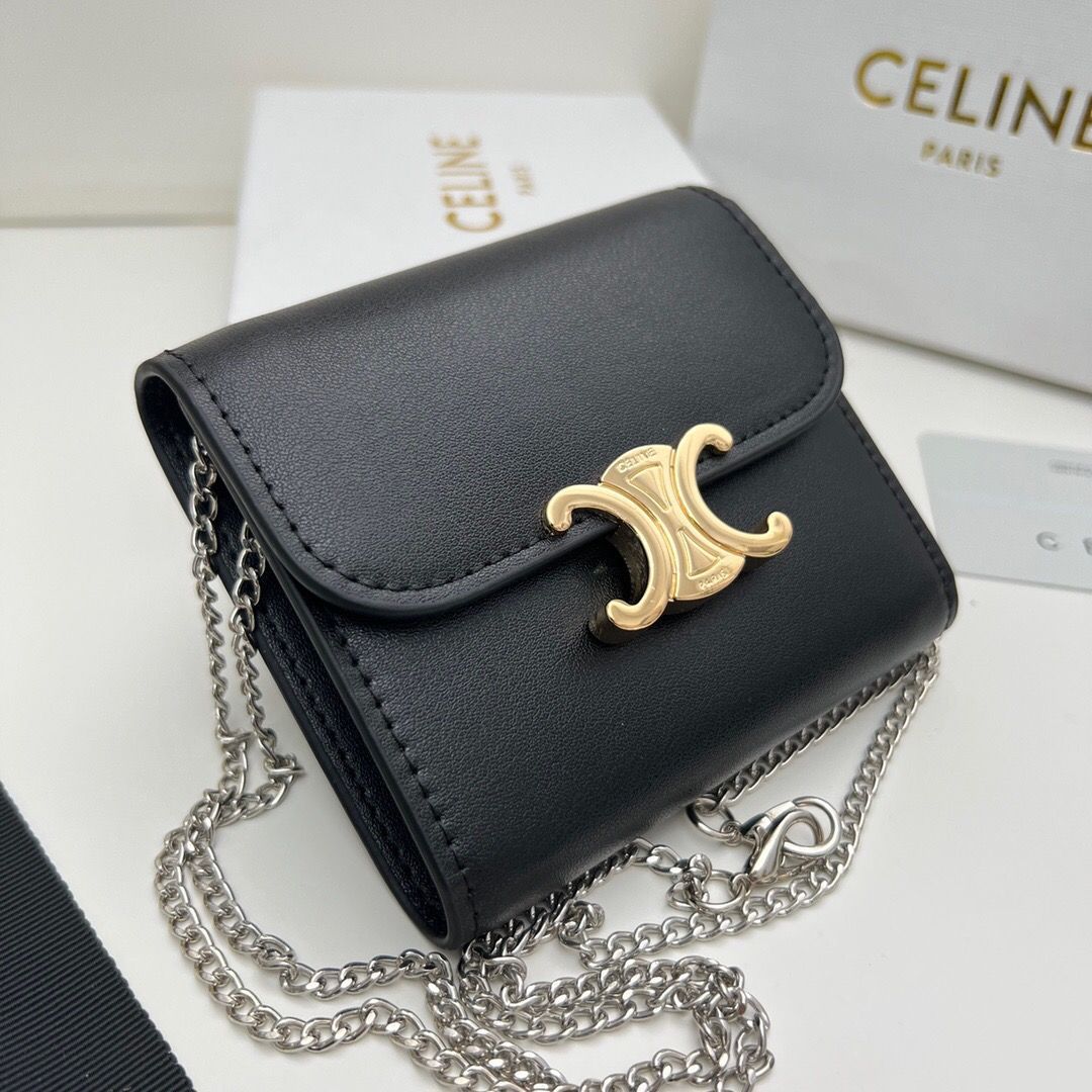 新品未使用 セリーヌ celine 財布 三つ折り トリオンフ ブラック