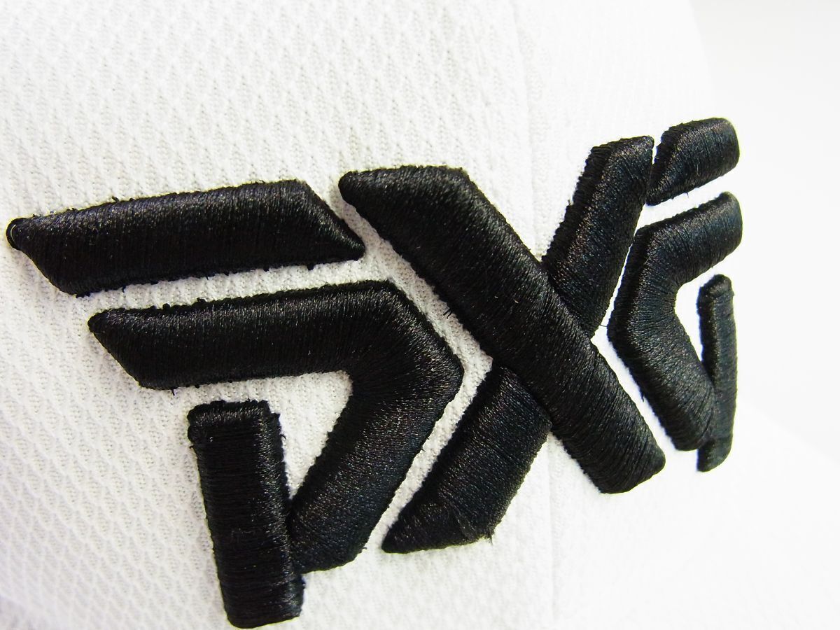 美品☆PXG ピーエックズジー NEW ERA ニューエラ☆9FIFTY PXG 3Dロゴストラップバックキャップ【CA40289】ホワイト白【本物保証】ヒラツバ  - メルカリ